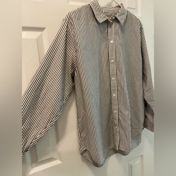 🕜 Everlane | The Must-Have Shirt In Silky Cotton | White/Gray Striped | 14 - Picture 7 of 11